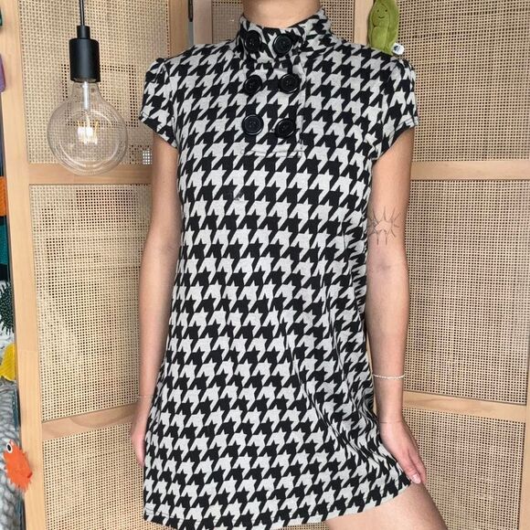 xhilaration black houdstooth mini dress short sleeve mock neck size large - Picture 1 of 6
